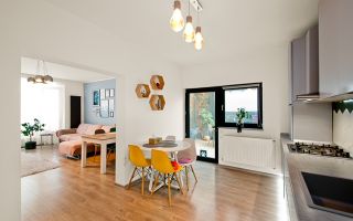 Casă modernă P+1 cu panouri fotovoltaice, complet mobilată și utilată – zona Met - Poză 6