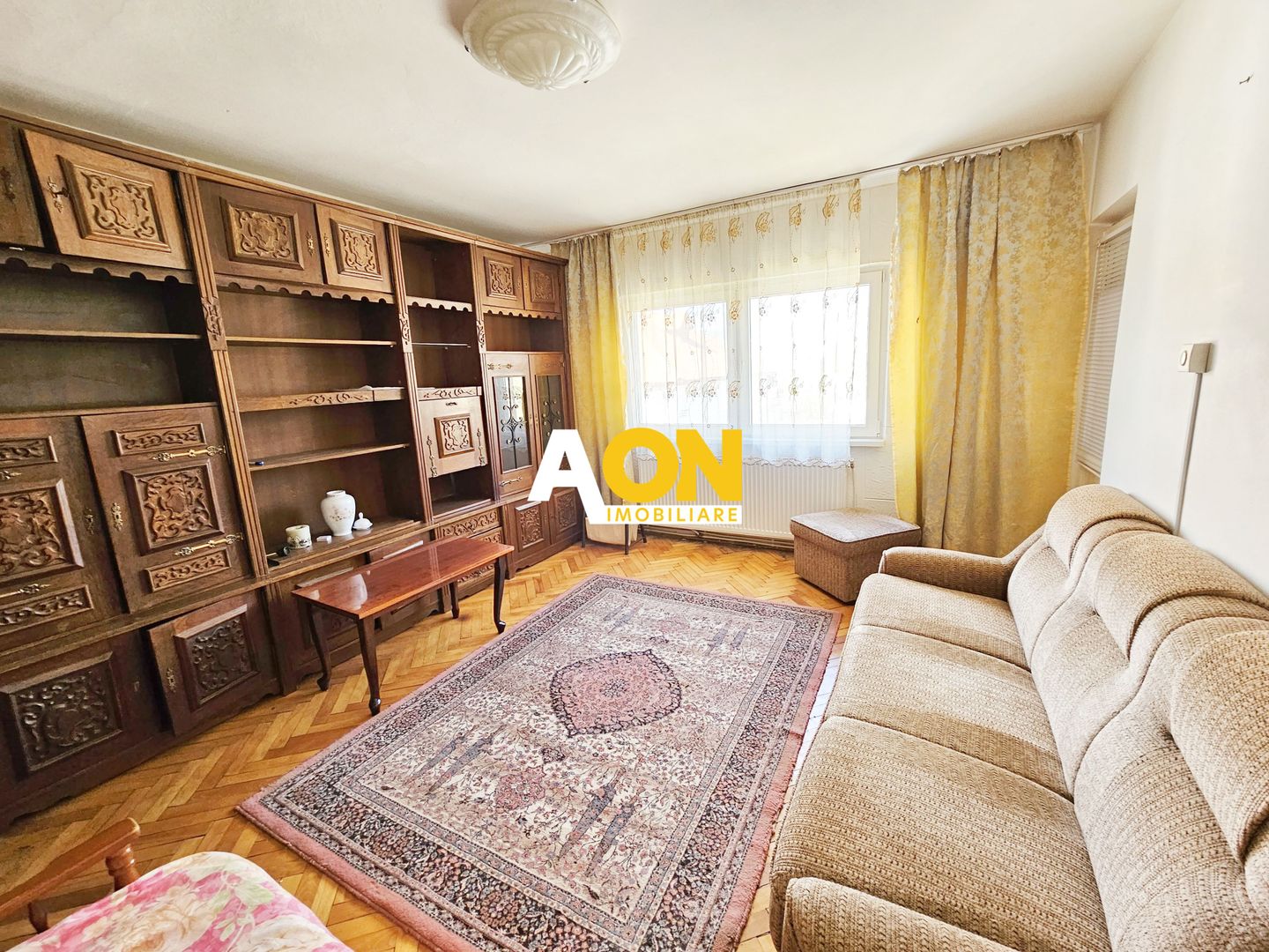 Garsoniera mobilata, utilata, 30 mp utili, etaj 2, Cetate - Poză 1