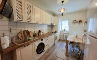 Apartament 2 camere, etaj 1, decomandat – de vânzare în Cisnădie, zona Aria - Poză 1