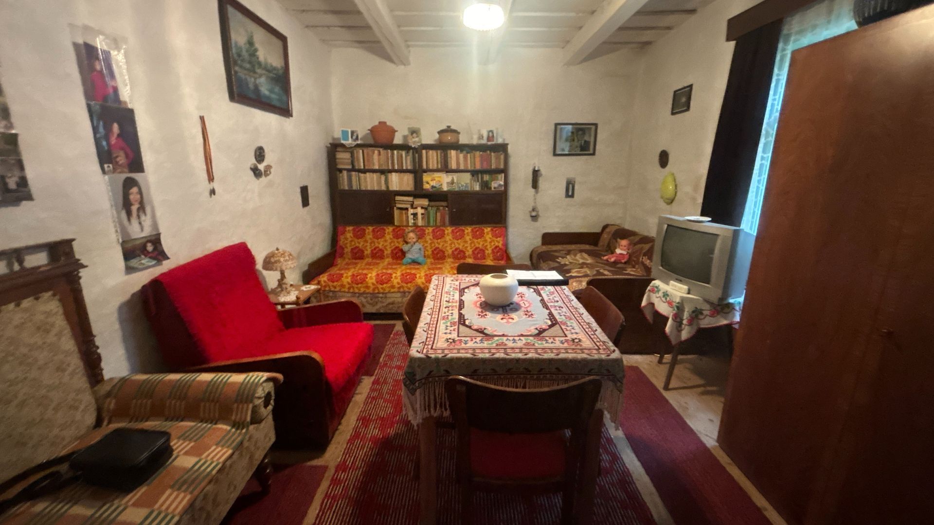 Casă 3 camere 100 M² cu 2360 M² teren - Poză 6
