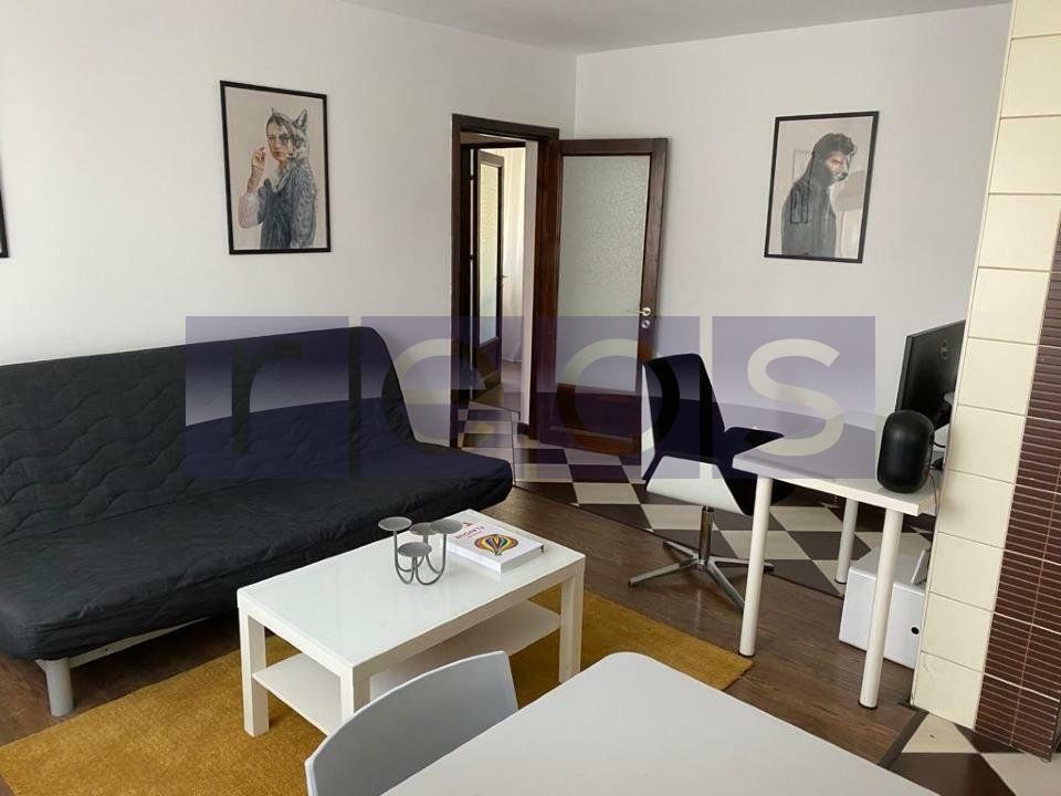 VANZARE 3 CAMERE | SEMIDECOMANDAT | ZONA TINERETULUI - Poză 1
