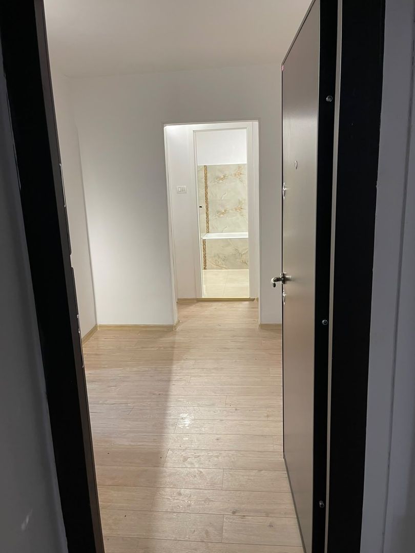 Apartament 2 camere de vanzare Apusului - Poză 5