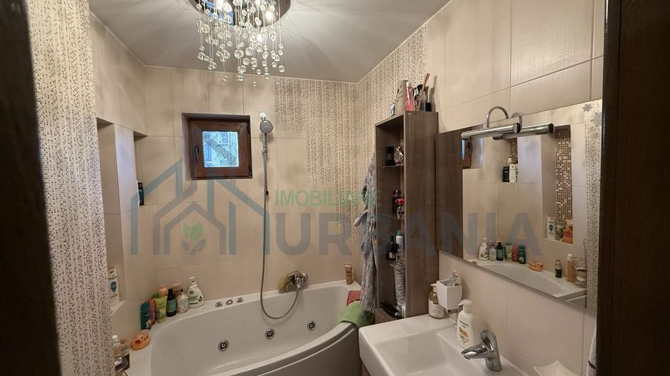 Apartament 3 camere în Iasi, zona centrală Palas - Poză 5