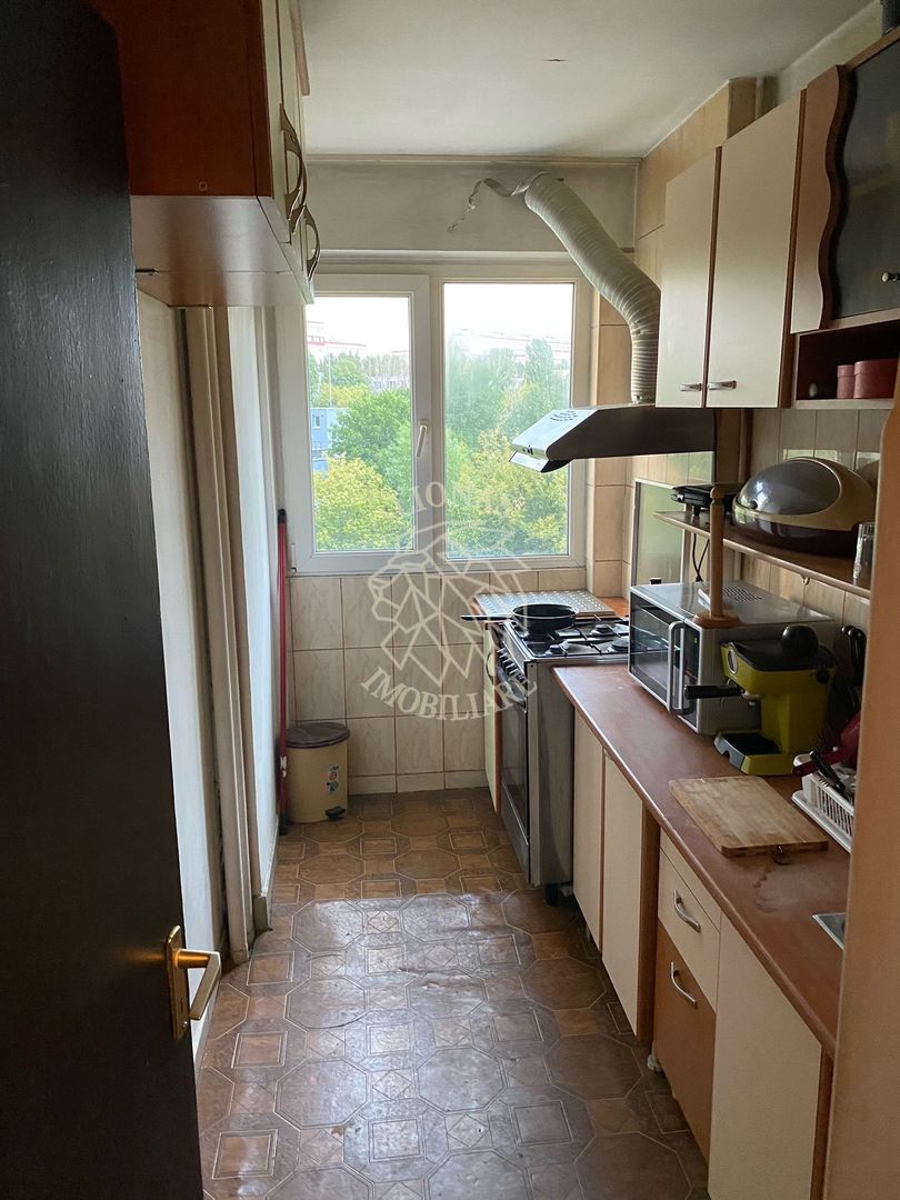 Apartament 3 camere-etaj 3-ideal investitie-Bucuresti, Zona Giurgiului - Poză 2