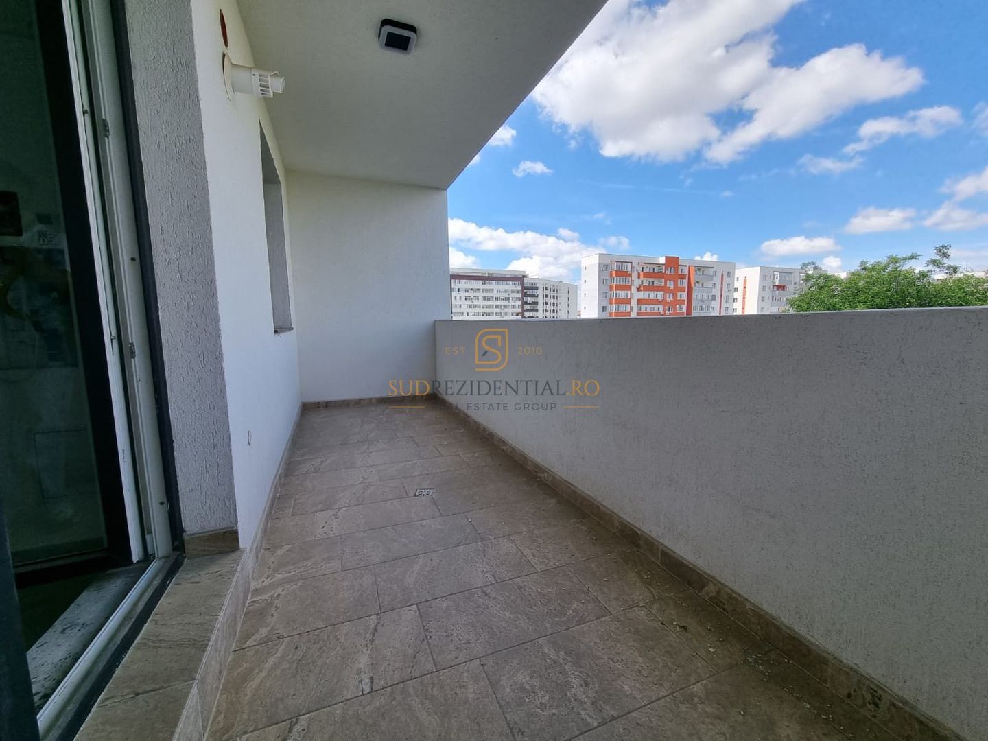 Apartament 2 camere | Mutare imediată si finisat complet, acces metrou - Poză 2
