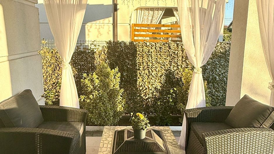 Casa insiruita I Prima din sir I Dumbravita I - Poză 15