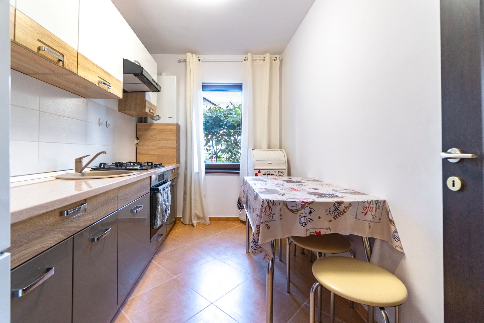De închiriat apartament 2 camere| Str. Ioan Socec | Mobilat | - Poză 8