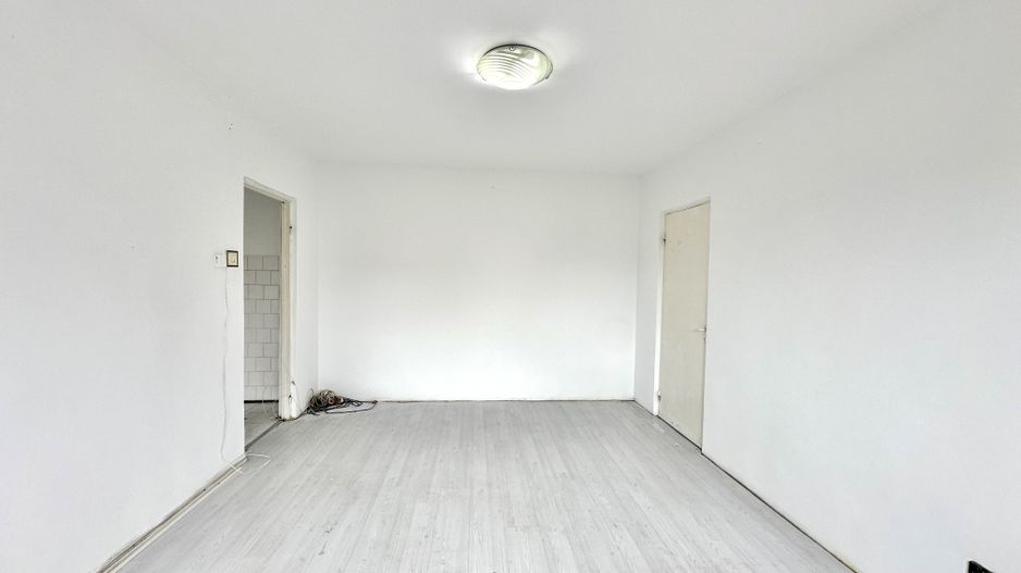 Apartament 3 camere de vânzare – zona Florilor, Str. Mimozei - Poză 2