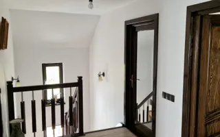 SE VINDE | Casa generoasă în Camirzani | Suceava - Poză 15