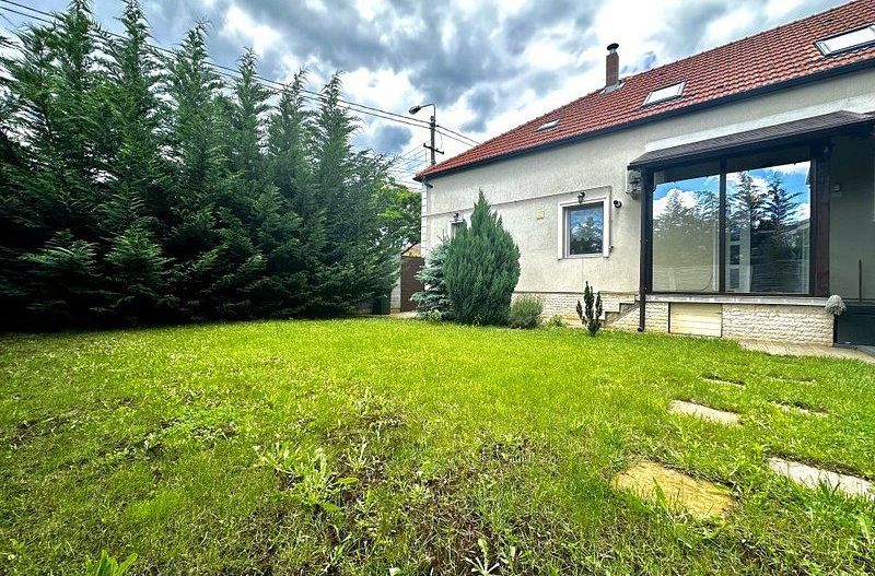 Închiriere casă cu grădină și șemineu în Timișoara – Stil și confort! - Poză 41