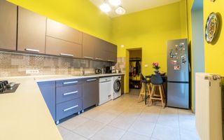 Central, spațios și versatil – Apartament cu 4 camere - Poză 4