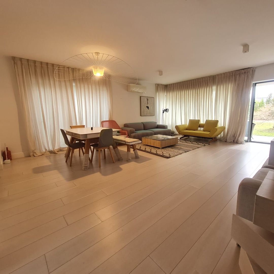 Vilă de Lux în Paris Residence, Tunari - Poză 1