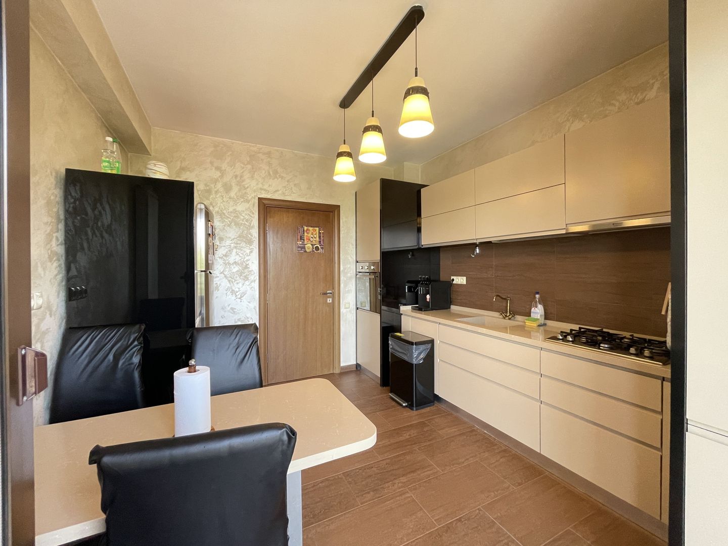 ANDRONACHE - Mentiunii | 3 camere 120mp + terasa 110mp bloc 2009 - Poză 9