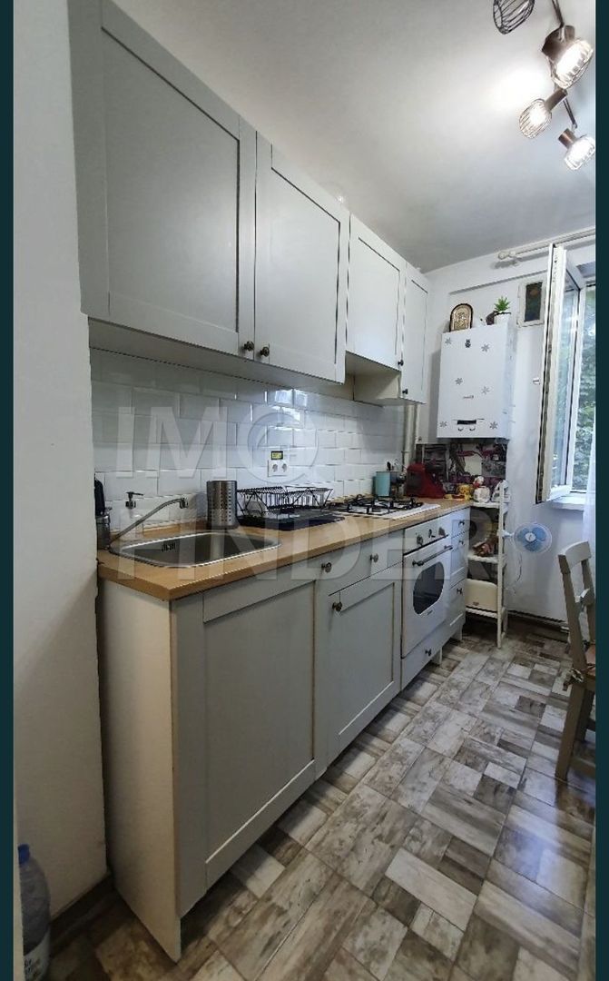 Vanzare 2 camere Gheorgheni, etaj 2, zona Politiei Rutiere - Poză 4