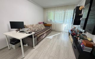 Apartament cu 2 camere / 54 mp/ zona centrala Podu Ros - Poză 3