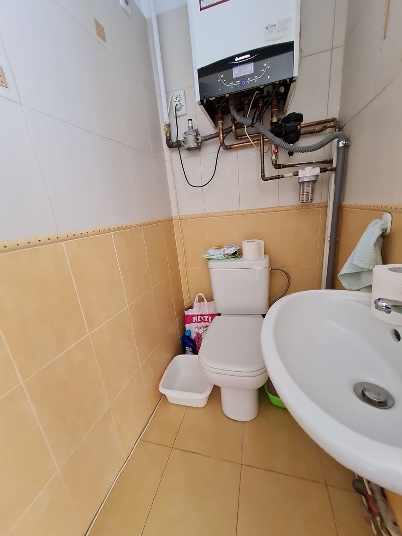 Spațiu pretabil birouri,after school,comercial,etc. - Poză 17