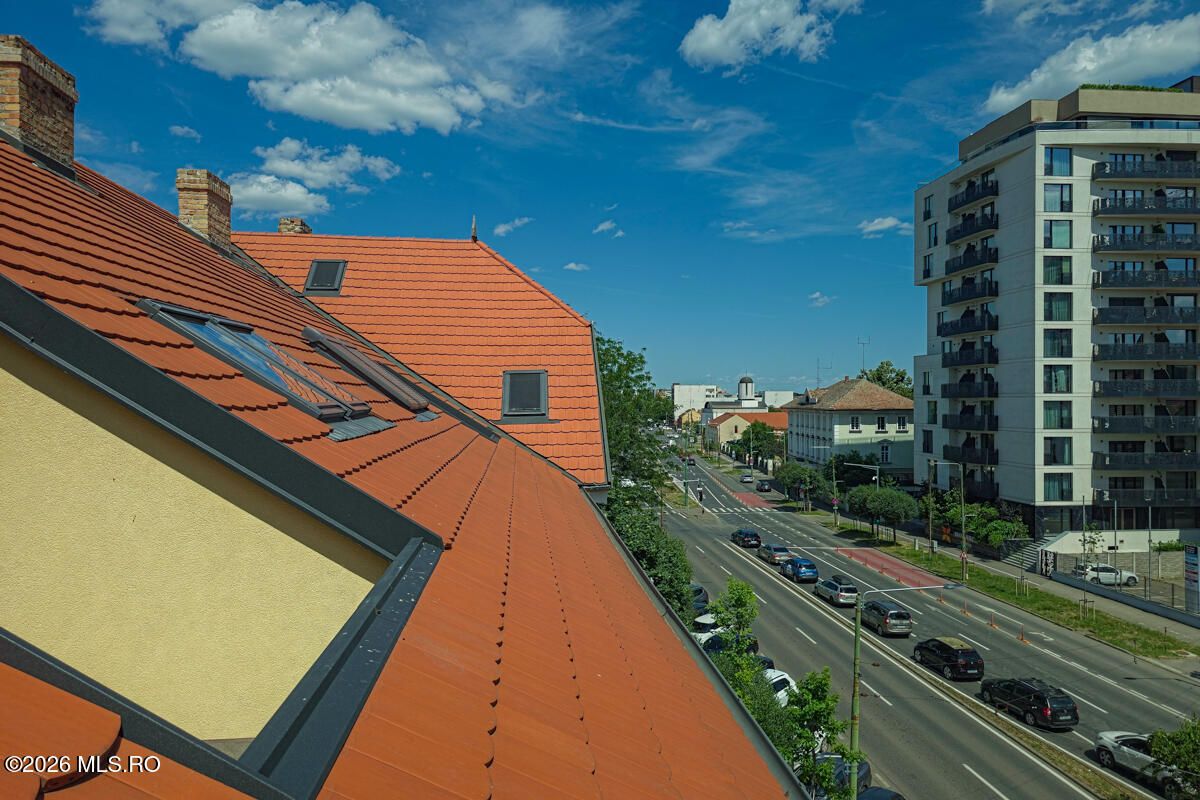Take Ionescu 71 - 3 Camere + Mezanin, 2 Bai, Terasa, 108 Mp, Parcare - Poză 5