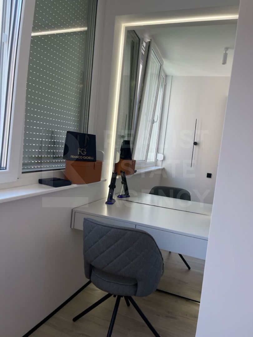 Chirie, apartament, 4 camere, strada Melestiu, Centru - Poză 9