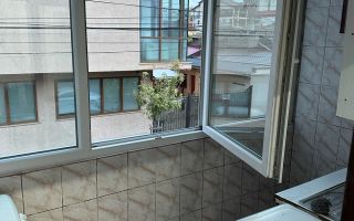 Închiriez apartament cu 2 camere în centrul Constanța, zona Dacia - Poză 4