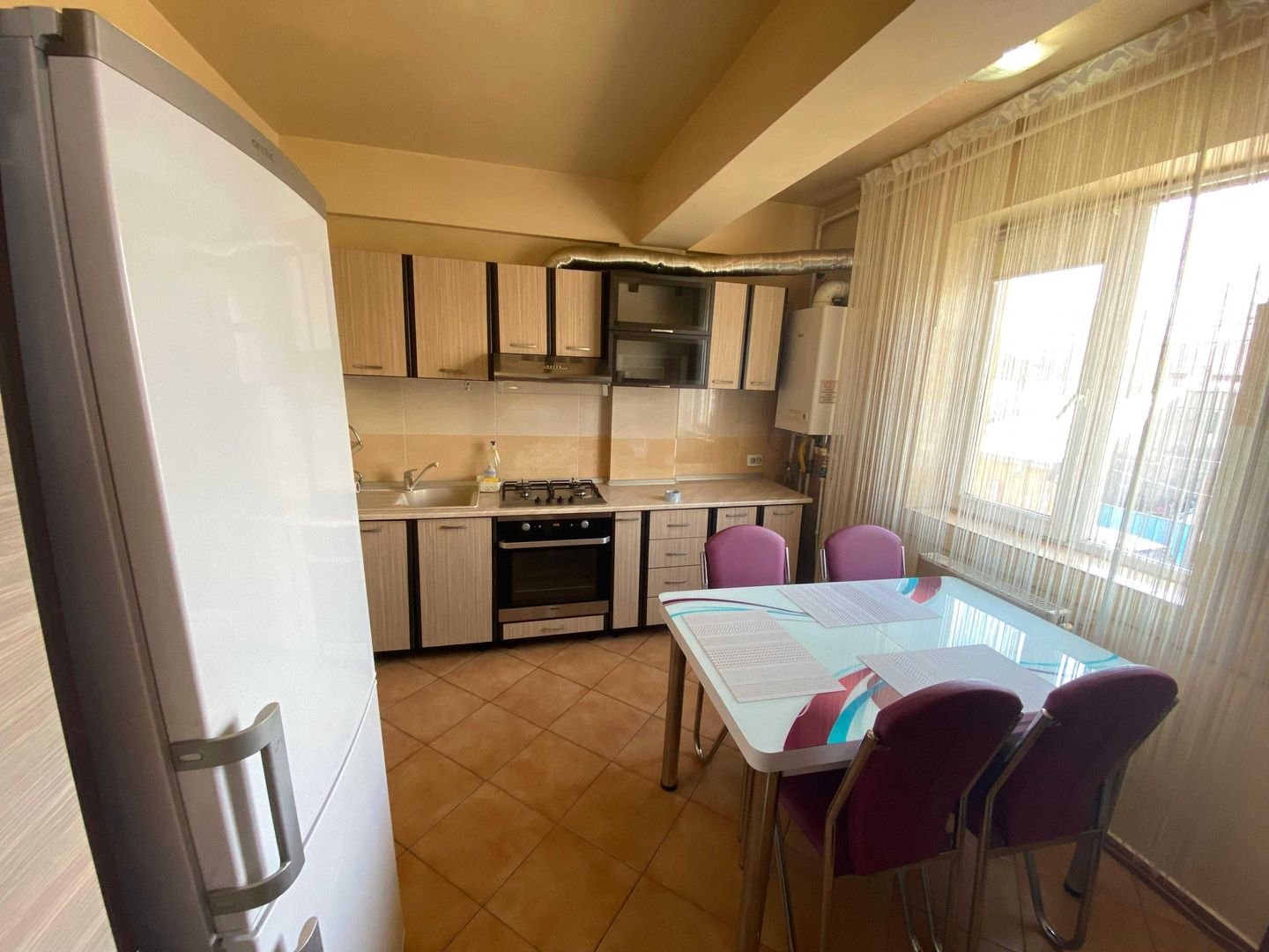 Închiriere 🏡 Apartament 2 camere, 56 mp, decomandat, etaj 1, Strada Atleților - Poză 3