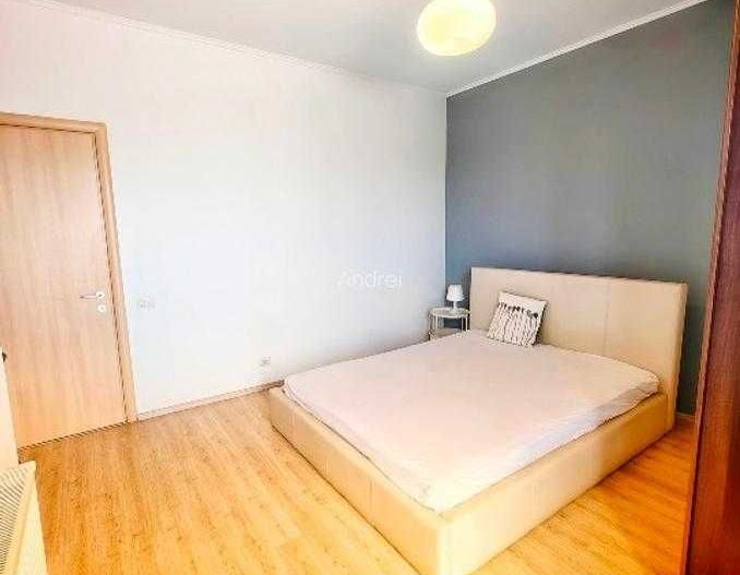 Apartament cu terasa spatioasa si vedere catre spatii verzi - Poză 4