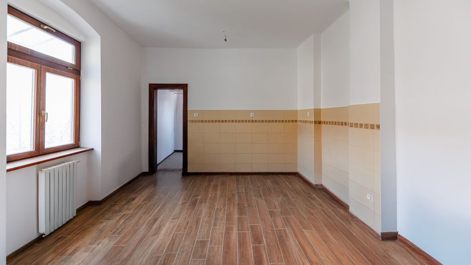 Cladire Istorica - Zona Baile Neptun - Comision 0% - Poză 14