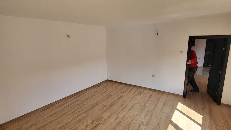 CASA DE VANZARE IN CÂLNIC CU POSIBILITATE DE PLATA IN RATE - Poză 3