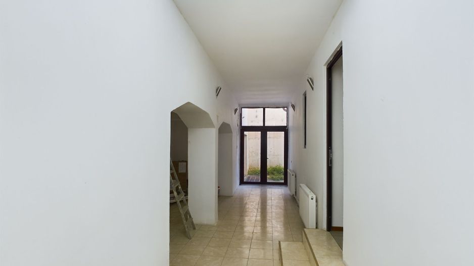 Parter și demisol aproape de Cișmigiu - Poză 10