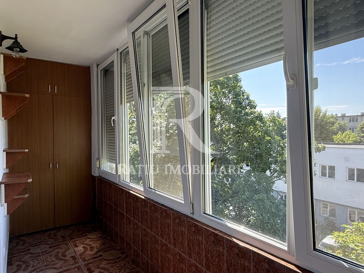 Apartament cu 2 camere de închiriat | Rogerius | Oradea - Poză 3