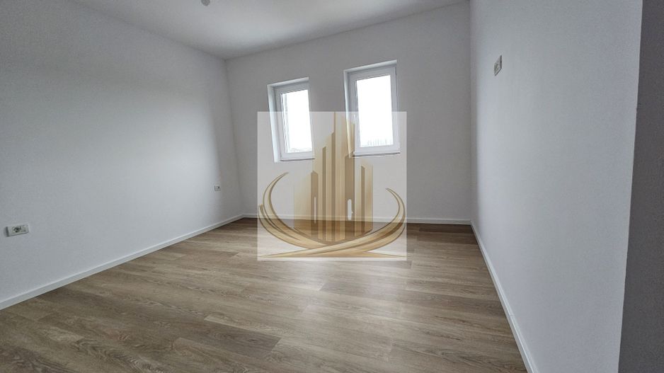 1/2 duplex nou, 3 camere 2 băi, Mănăstirea Şag 91mp pe parter - Poză 8