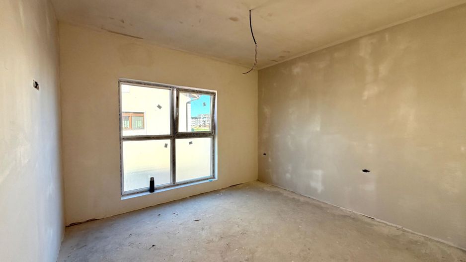 Oportunitate - Apartament cu 2 camere - etaj 1 - Giroc - Poză 2