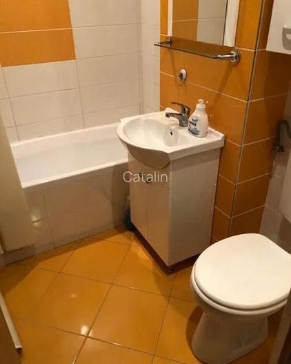 PROPRIETAR! Vand garsoniera mobilata - Tineretului -7 minute de metrou - Poză 5