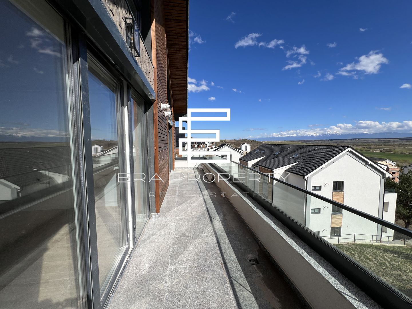 Apartament tip penthouse – 2 camere, priveliște superbă - Cistian, Sibiu - Poză 6