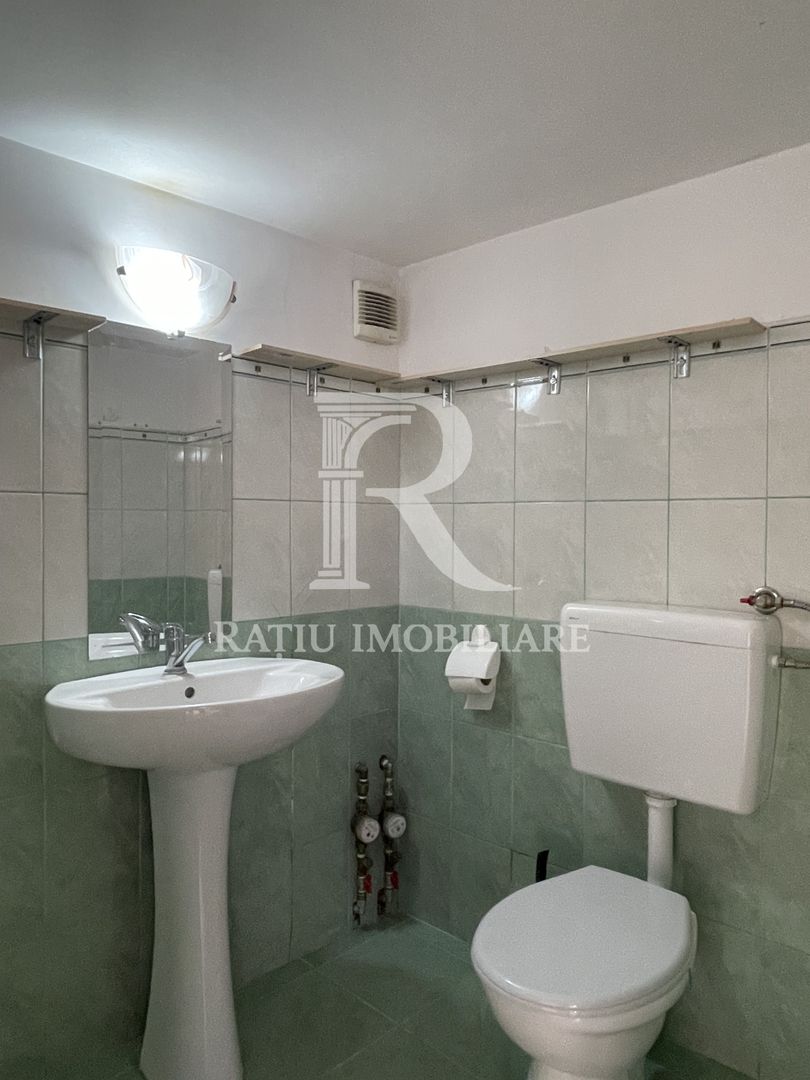 Spațiu comercial de inchiriat | Ultracentral | Zonă pietonală | Oradea - Poză 5