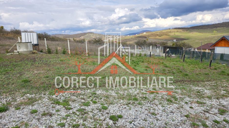 TEREN DE VÂNZARE la 5 minute de oraș! - Poză 9