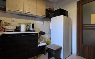 VANZAE VILA P+1+P | 6 CAMERE | ZONA VITAN MALL - Poză 10