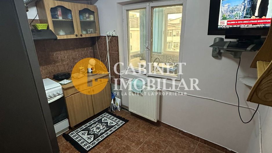 PACURARI - 2 CAMERE DECOMANDAT - Poză 3