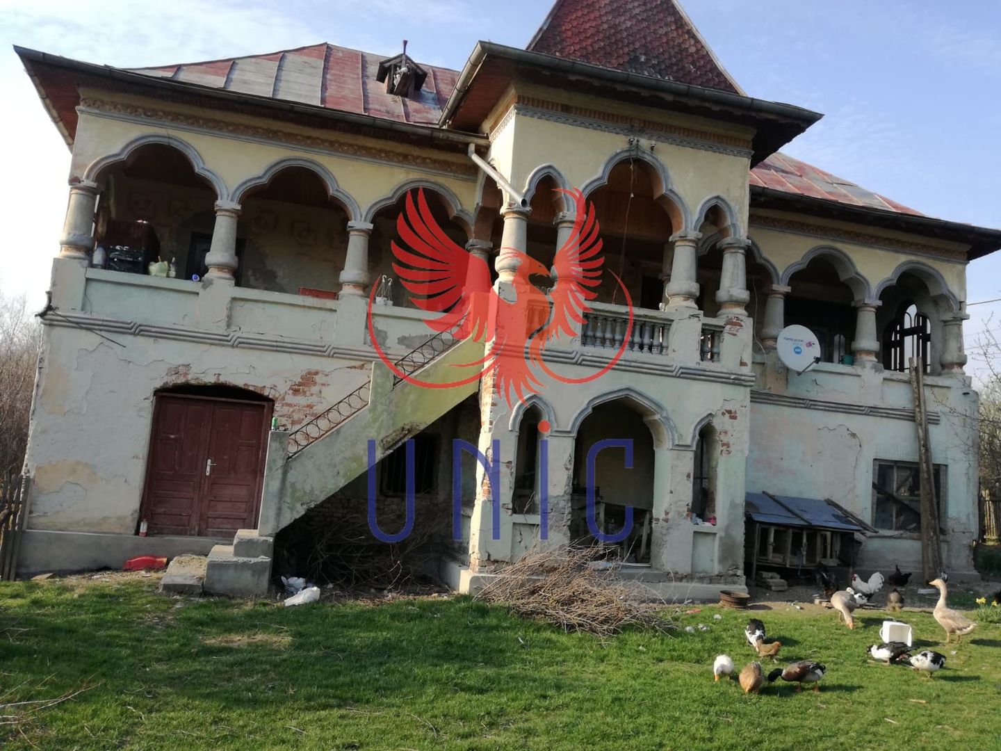 Conac Simnicul de sus Sat Cornet - Poză 2