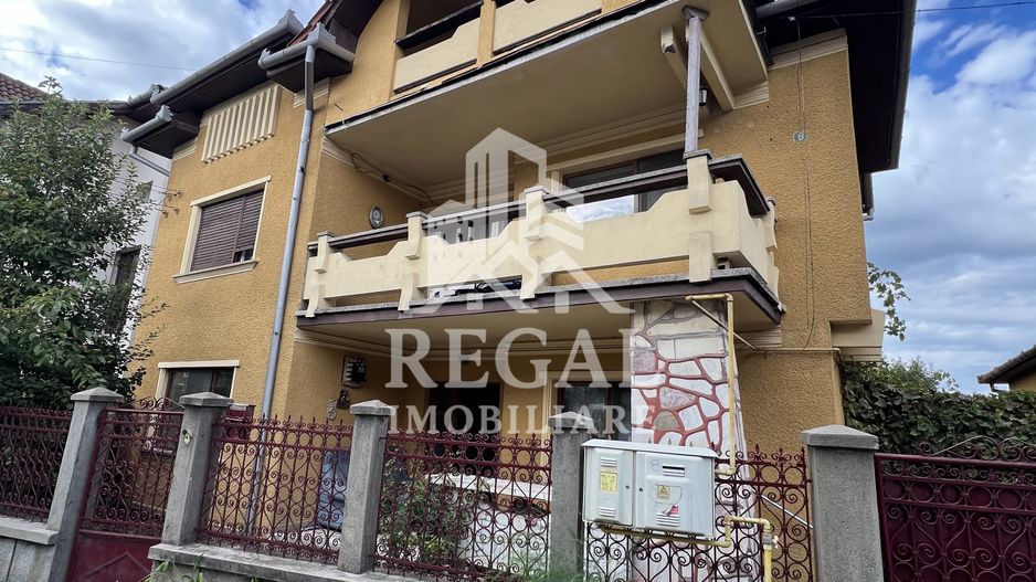 PRET NOU - Casă de vânzare – construcție solidă și spațioasă - Poză 2