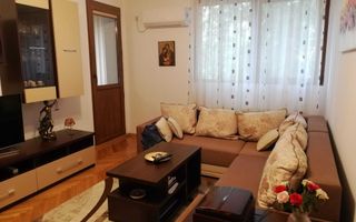 Apartament Titan // Liceul Cuza - Poză 1
