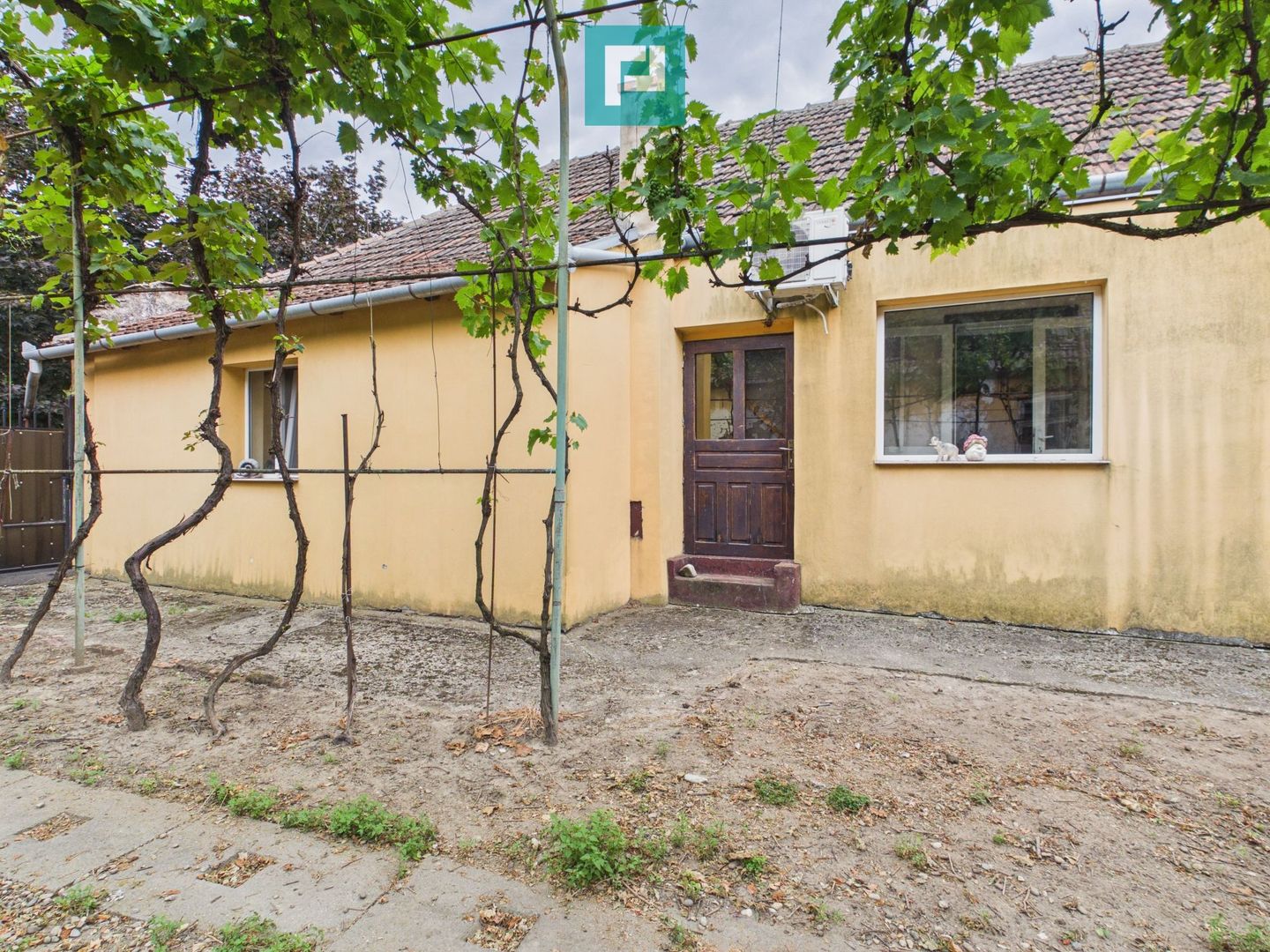 Casă + 2.877 mp teren în Timișoara - Poză 25