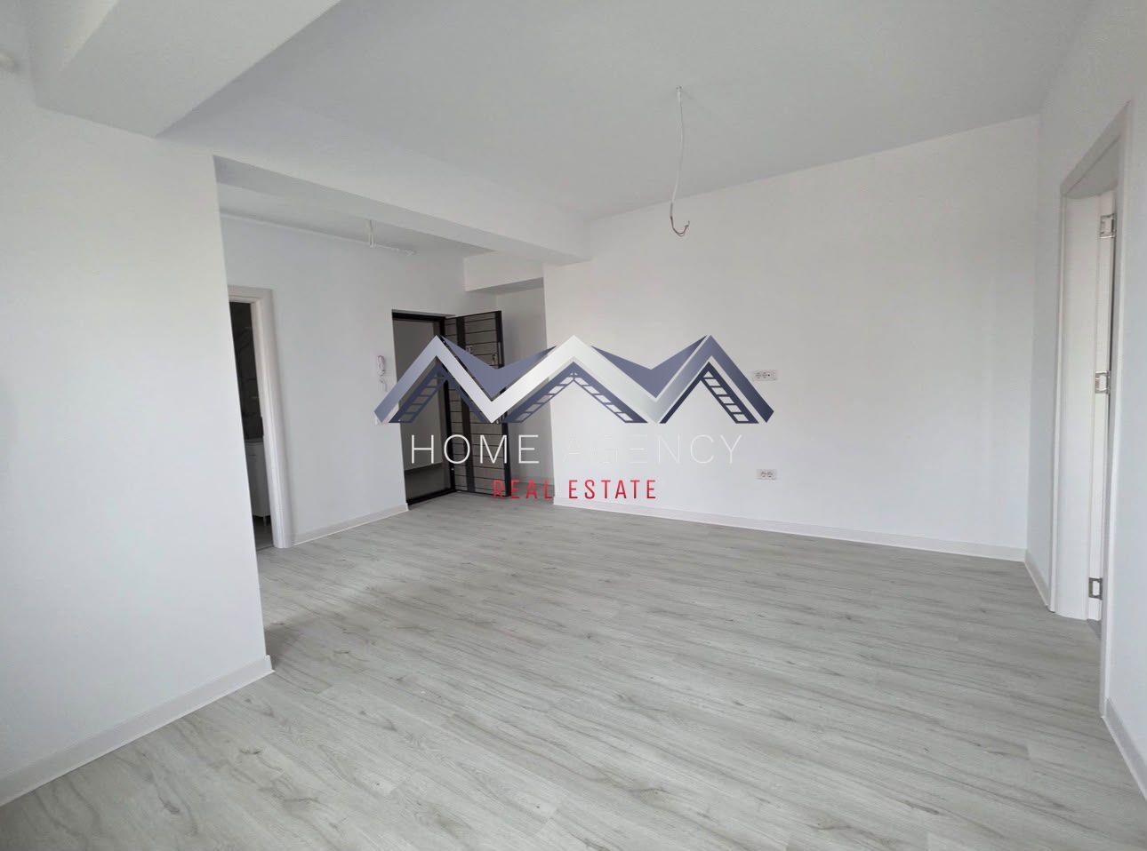 Apartament 2 camere Otopeni central - Poză 6