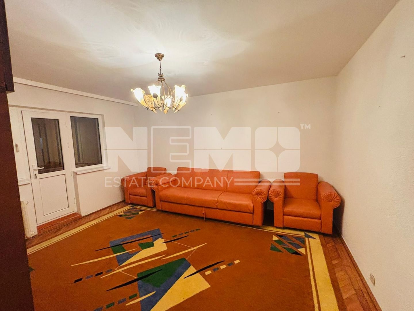 Apartament 4 camere • Decomandat • 350 €/lună - Poză 2