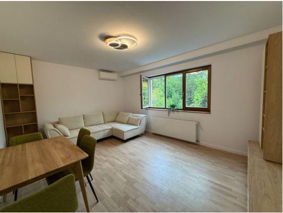 Apartament 3 camere de vanzare - Primaverii - Poză 1