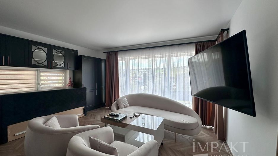 Vila | Zona Iris | Ultrafinisata | 120 mp + 350 mp Teren + 70 mp Teras - Poză 1