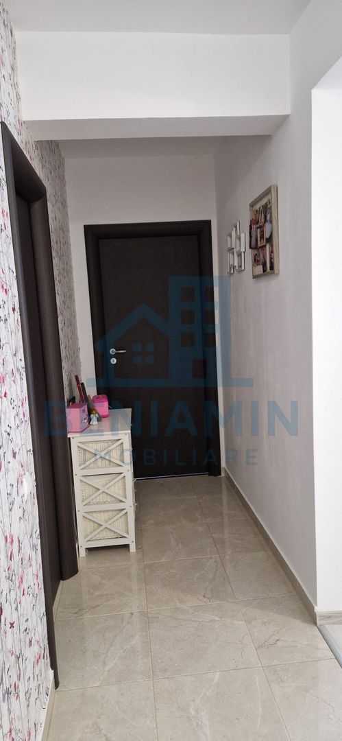 Apartament 2 camere decomandat etaj 1 Cartier Tractorul 2014 - Poză 5