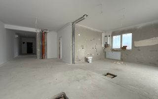 Penthouse | 4 camere | Balcon | Parcare | Terasa | D. Stanca - Poză 1