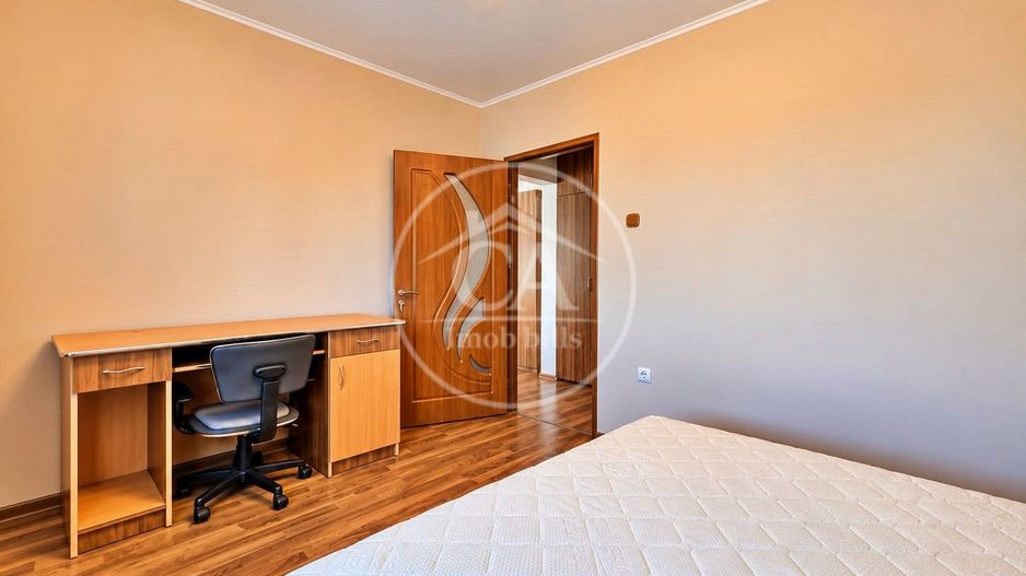 Apartament cu 3 camere de închiriat în zona Rogerius, Oradea - Poză 8