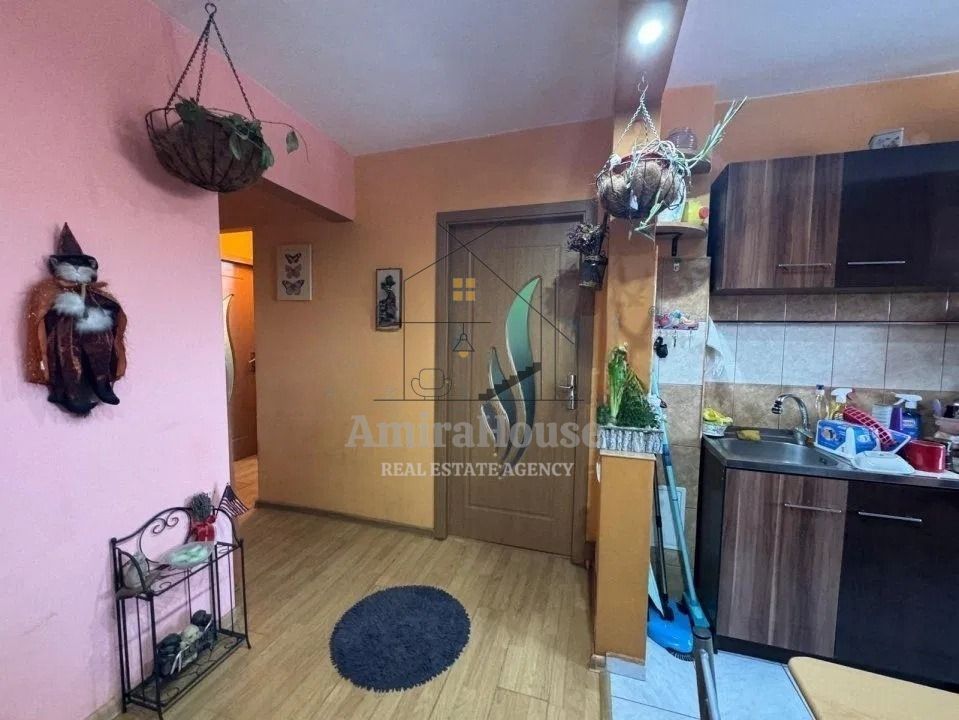 Apartament 3 camere la etajul 3 Intre Lacuri - Poză 5