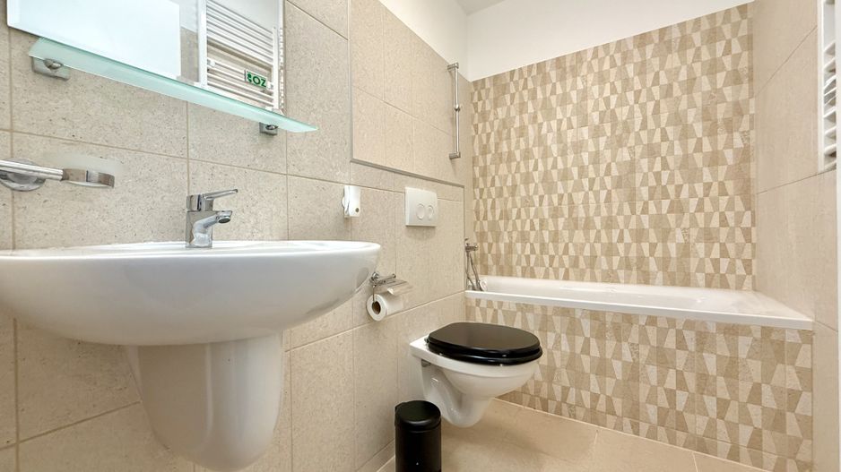 Apartament 3 camere, zona Lipovei, lângă pădure - Poză 15